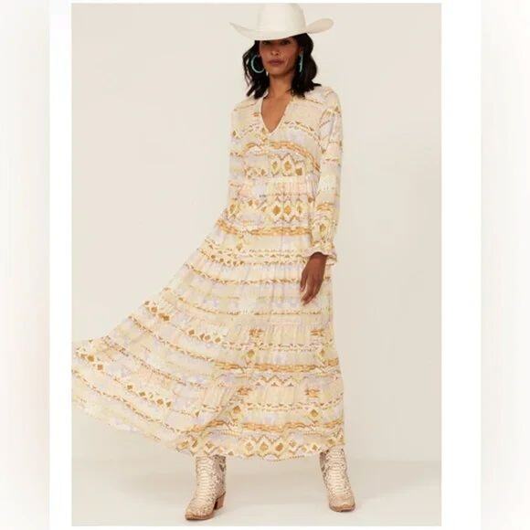 Shyanne Dresses & Skirts - Shyanne Women's Large Watercolor Southwestern Cowgirl Long Sleeve Maxi Dress